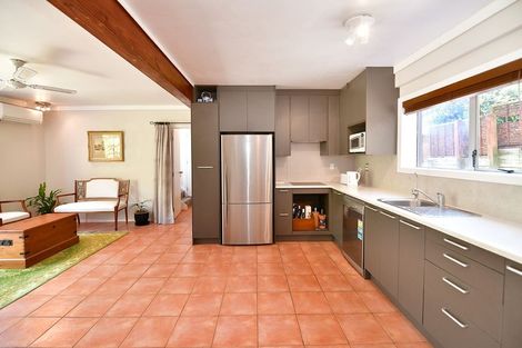 Photo of property in 18 Gledstane Road, Stanmore Bay, Whangaparaoa, 0932