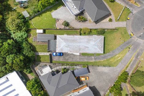 Photo of property in 1/20 Celeste Place, Totara Vale, Auckland, 0627