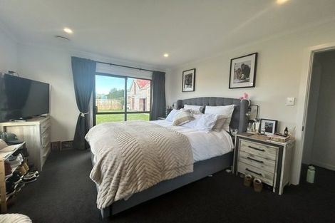 Photo of property in 15 Skerries Street, Outram, 9019
