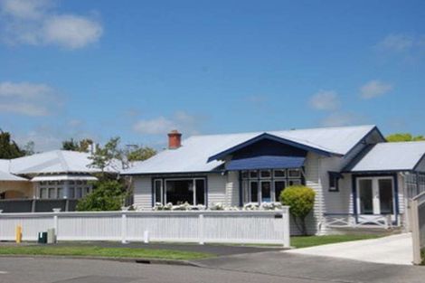 Photo of property in 22 Thomson Street, West End, Palmerston North, 4412