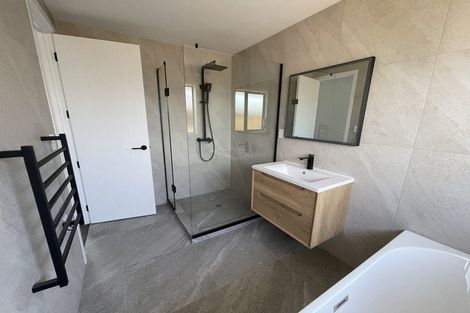 Photo of property in 27 Kaiora Drive, Papamoa Beach, Papamoa, 3118