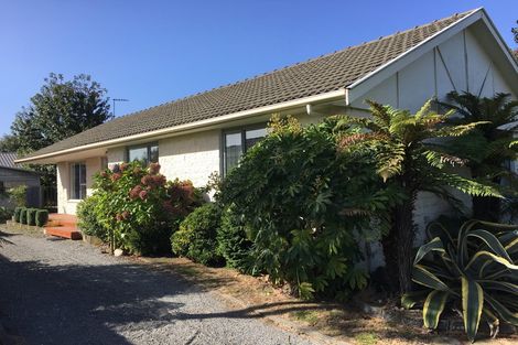 Photo of property in 15 Gibson Drive, Hornby, Christchurch, 8042