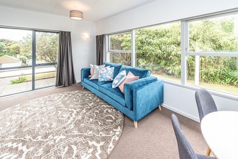 Photo of property in 73 Great North Road, Saint Johns Hill, Whanganui, 4501