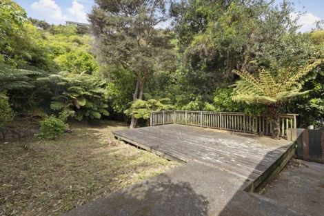 Photo of property in 33 Thomas Street, Stokes Valley, Lower Hutt, 5019