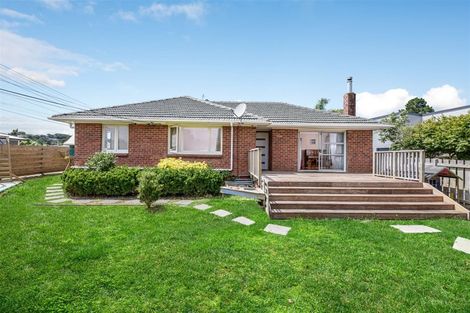 Photo of property in 62 Seymour Road, Sunnyvale, Auckland, 0612