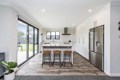 Photo of property in 8 Suffolk Drive, Kirwee, 7571