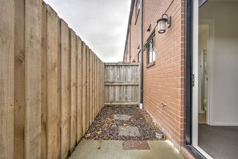 Photo of property in 18 Village Quarter Lane, Frankton, Hamilton, 3204