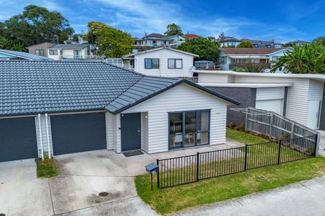Photo of property in 72 Totara Meadows Court, Wiri, Auckland, 2104