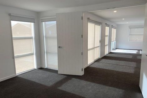 Photo of property in 5 Pennycook Place, Lake Hawea, Wanaka, 9382