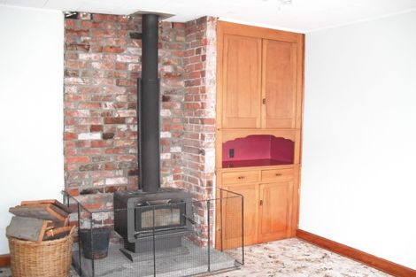 Photo of property in 160 Wainoni Road, Avondale, Christchurch, 8061