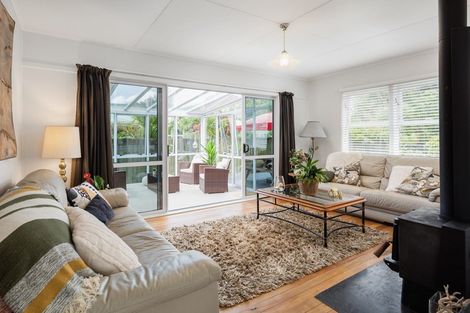 Photo of property in 48 Wairau Road, Picton, 7220