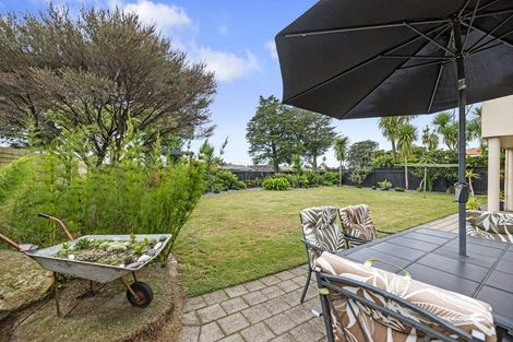 Photo of property in 157 Gravatt Road, Papamoa Beach, Papamoa, 3118