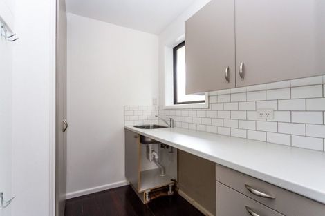 Photo of property in 35 Deepdale Street, Burnside, Christchurch, 8053