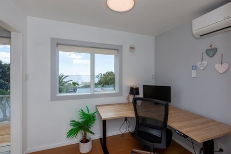 Photo of property in 20 Pingau Street, Paekakariki, 5034