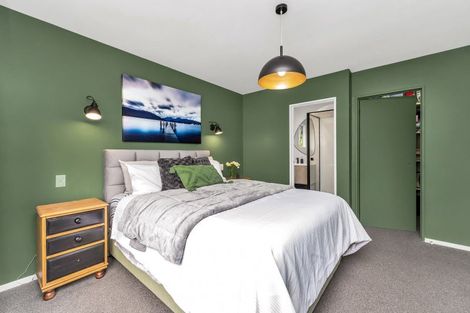 Photo of property in 15 Cross Street, Coalgate, 7673