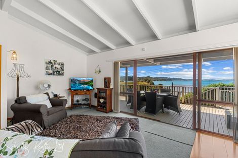 Photo of property in 9 Sandy Beach Road, Tinopai, Matakohe, 0593