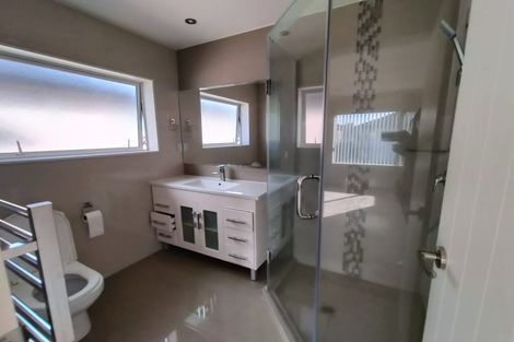 Photo of property in 69 Castlederg Drive, Flat Bush, Auckland, 2019