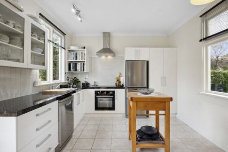 Photo of property in 16 Saint Albans Street, Bradford, Dunedin, 9011