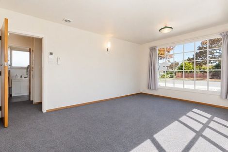 Photo of property in 1/400 Memorial Avenue, Burnside, Christchurch, 8053