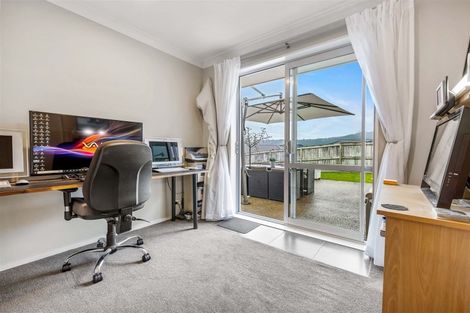 Photo of property in 38 Gilbransen Road, Kumeu, 0810