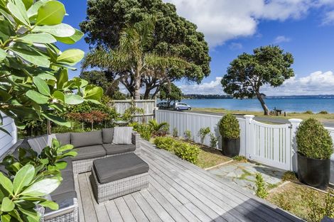 Photo of property in 103 The Esplanade, Manly, Whangaparaoa, 0930