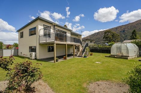 Photo of property in 17 Kent Street, Kingston, Athol, 9793