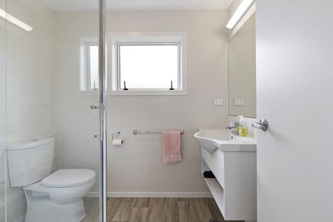 Photo of property in 4/186 Cambridge Road, Hillcrest, Hamilton, 3216