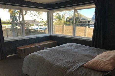 Photo of property in 33 Howe Street, Howick, Auckland, 2014