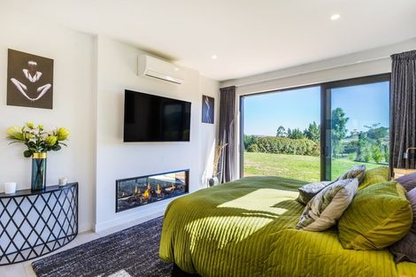 Photo of property in 21 Ramsay Drive, Acacia Bay, Taupo, 3385