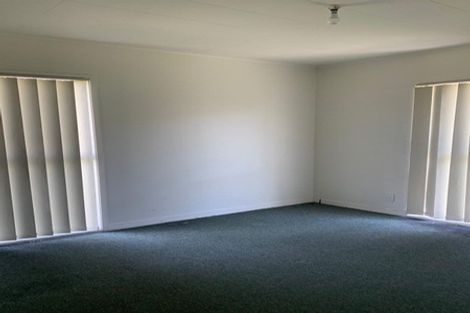 Photo of property in 1 Ettrick Place, Mangere East, Auckland, 2024
