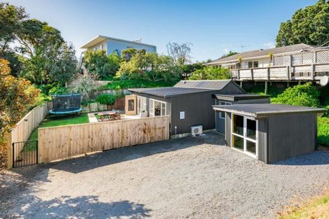 Photo of property in 7 Martin Road, Paraparaumu Beach, Paraparaumu, 5032