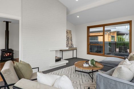 Photo of property in 40 Torquay Place, Bryndwr, Christchurch, 8053