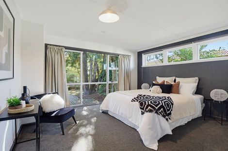 Photo of property in 1 Maxwells Line, Awapuni, Palmerston North, 4412