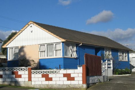 Photo of property in 72 Castor Crescent, Cannons Creek, Porirua, 5024