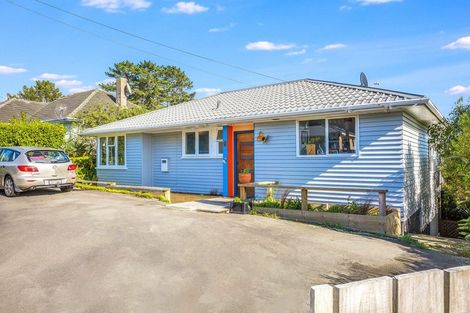 Photo of property in 34 Sievers Grove, Cannons Creek, Porirua, 5024