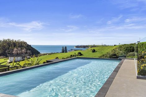 Photo of property in 26 Taha Puke Road, Okura Bush, Albany, 0794