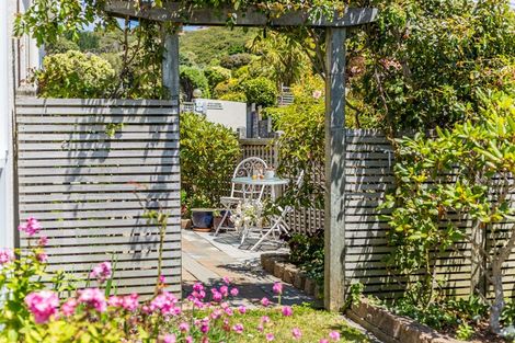 Photo of property in 3 Lakeside Villas, Whitby, Porirua, 5024