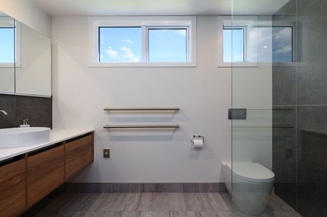 Photo of property in 200 Collingwood Street, Nelson, 7010