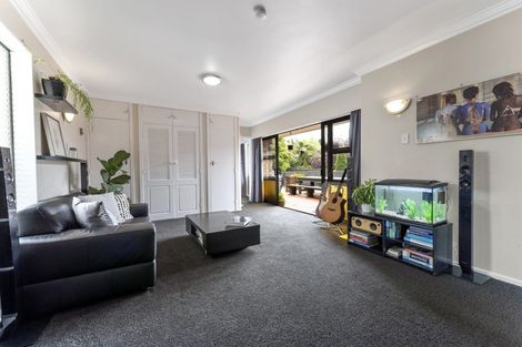 Photo of property in 19 Brecon Road, Stratford, 4332