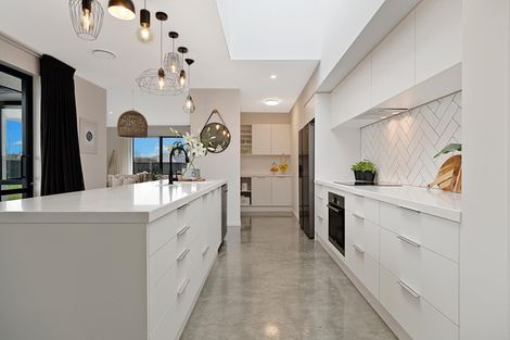 Photo of property in 18 Fairmont Rise, West Melton, 7618