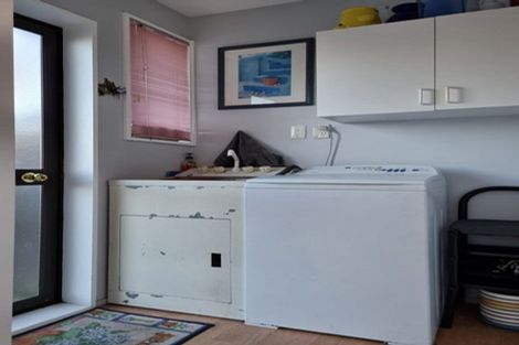 Photo of property in 12 Farm Lane, Parklands, Christchurch, 8083