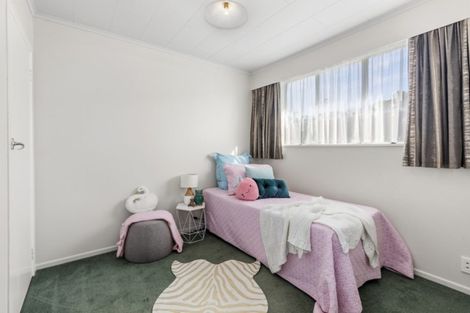 Photo of property in 4a Korau Grove, Stokes Valley, Lower Hutt, 5019