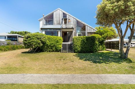 Photo of property in 121a Tangaroa Road, Whangamata, 3620