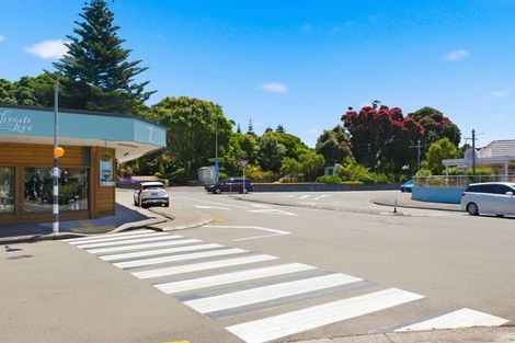 Photo of property in 17 Margaret Road, Raumati Beach, Paraparaumu, 5032