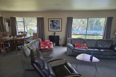 Photo of property in 10 Mariners Way, Whitby, Porirua, 5024