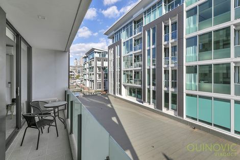 Photo of property in Halsey Apartments At Lighter Quay, 203/75 Halsey Street, Auckland Central, Auckland, 1010