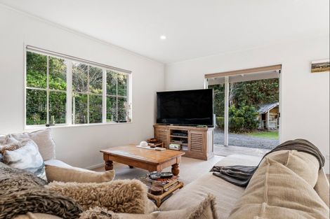 Photo of property in 242b Omaha Flats Road, Tawharanui Peninsula, 0986