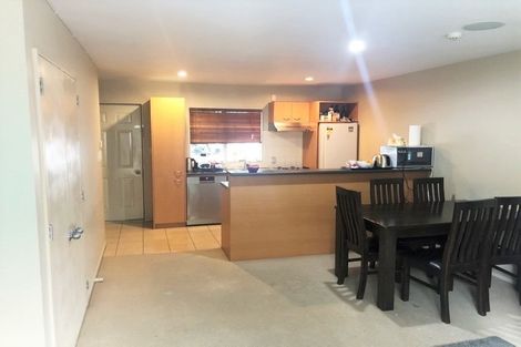 Photo of property in 5/218 Captain Springs Road, Onehunga, Auckland, 1061