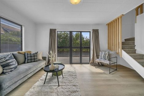 Photo of property in 2/40 Rosella Road, Mangere East, Auckland, 2024