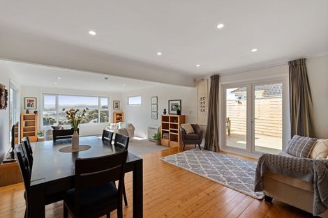 Photo of property in 68 Kinghorne Street, Strathmore Park, Wellington, 6022